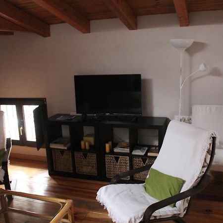 Atico Aires De Gredos Apartamento Candeleda Exterior foto